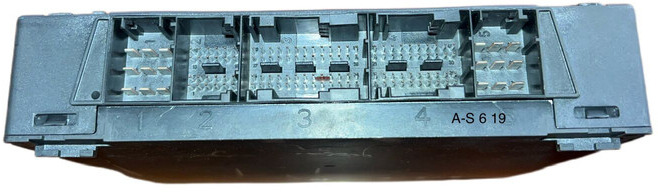 Mercedes-Benz CPC3 - ECU: picture 3 Mercedes-Benz CPC3 - ECU: picture 3