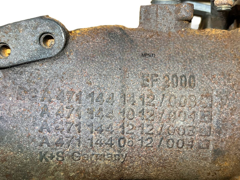 Mercedes-Benz MP5 - Muffler/ Exhaust system: picture 4 Mercedes-Benz MP5 - Muffler/ Exhaust system: picture 4