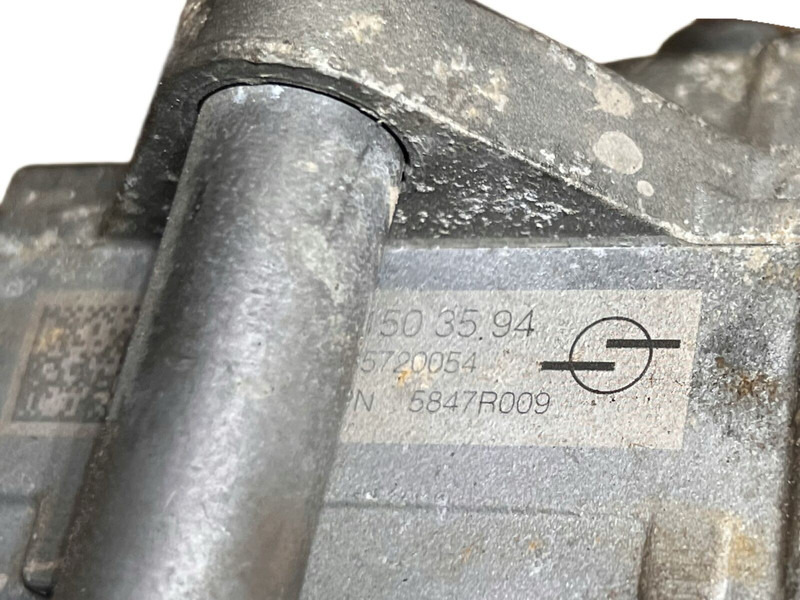 Mercedes-Benz MP5 - Muffler/ Exhaust system: picture 5 Mercedes-Benz MP5 - Muffler/ Exhaust system: picture 5