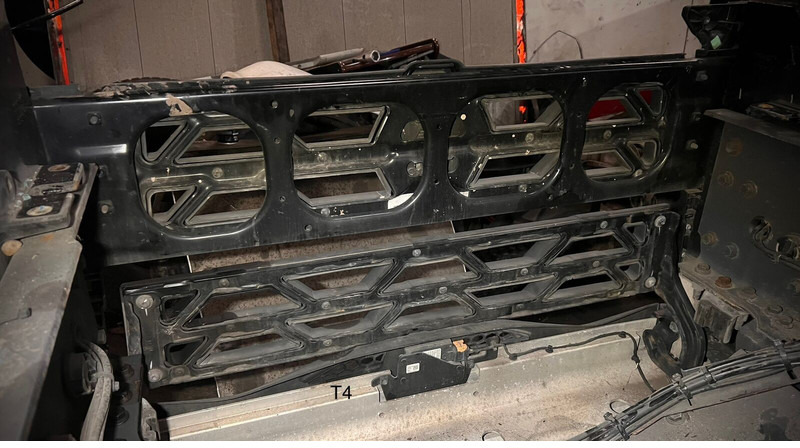 Renault - Bumper: picture 2 Renault - Bumper: picture 2