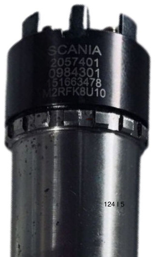 Scania 124 - Fuel filter: picture 2 Scania 124 - Fuel filter: picture 2