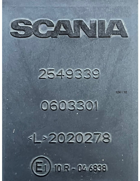 Scania  - Muffler/ Exhaust system: picture 4 Scania  - Muffler/ Exhaust system: picture 4