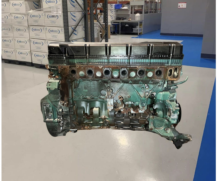 Volvo 2017 D11K 450 EUVI - Engine: picture 2 Volvo 2017 D11K 450 EUVI - Engine: picture 2