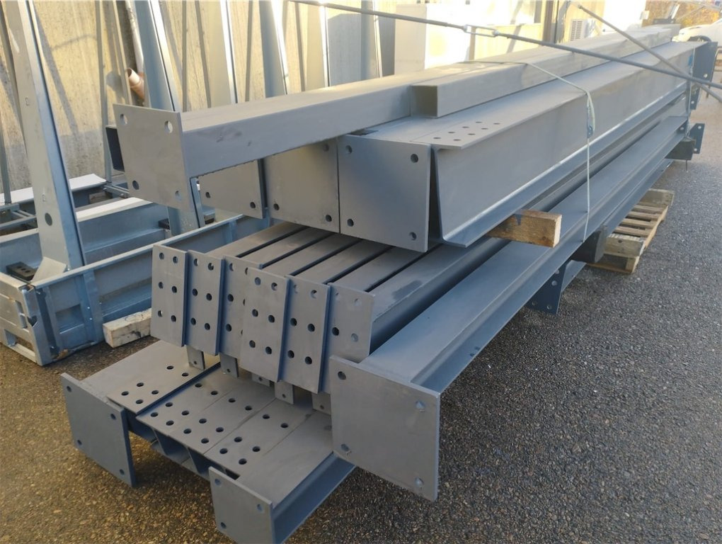 360 m2 - 12x30 m - Construction equipment: picture 3 360 m2 - 12x30 m - Construction equipment: picture 3