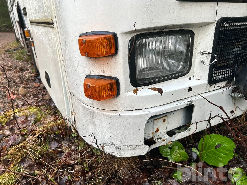 Bus SCANIA K 92 CLAA Reparationsobjekt: picture 9