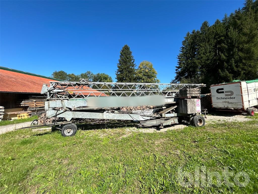 FERRO (1988) - Self-erecting tower crane: picture 4 FERRO (1988) - Self-erecting tower crane: picture 4