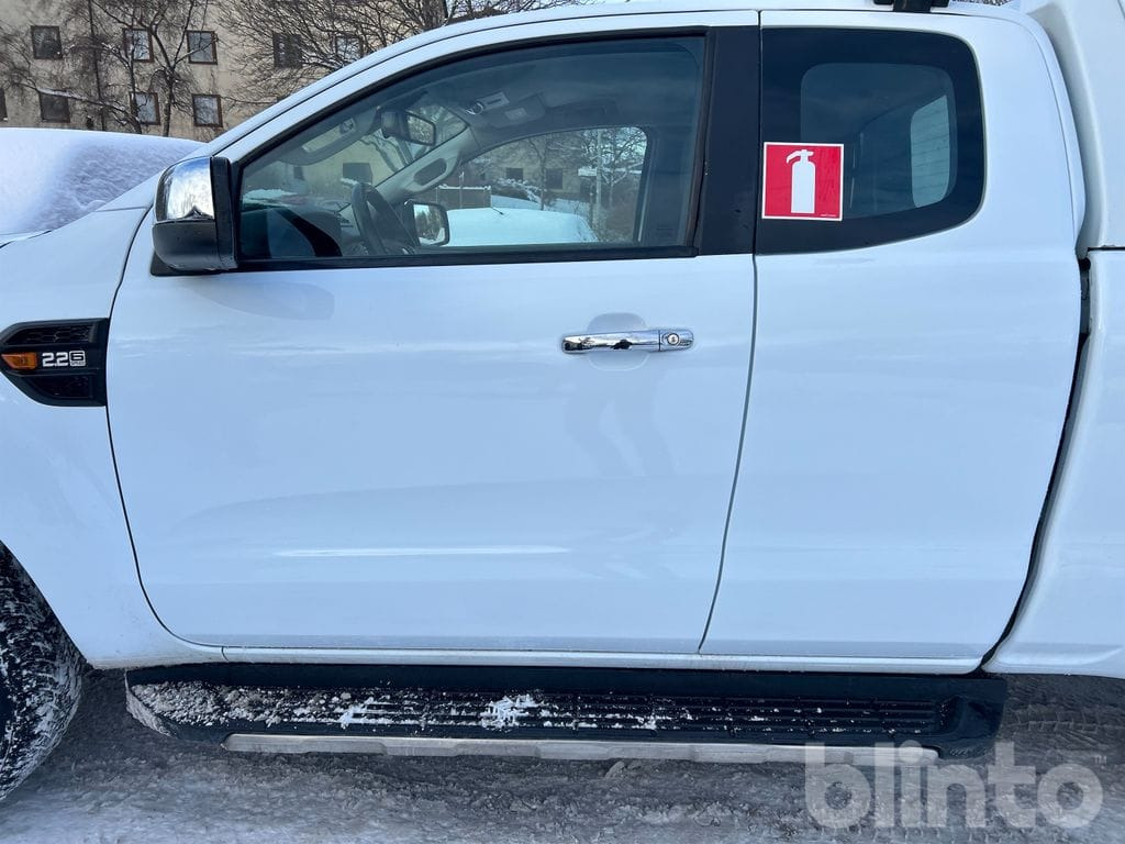 Pickup truck FORD Ranger XLT 4X4: picture 35