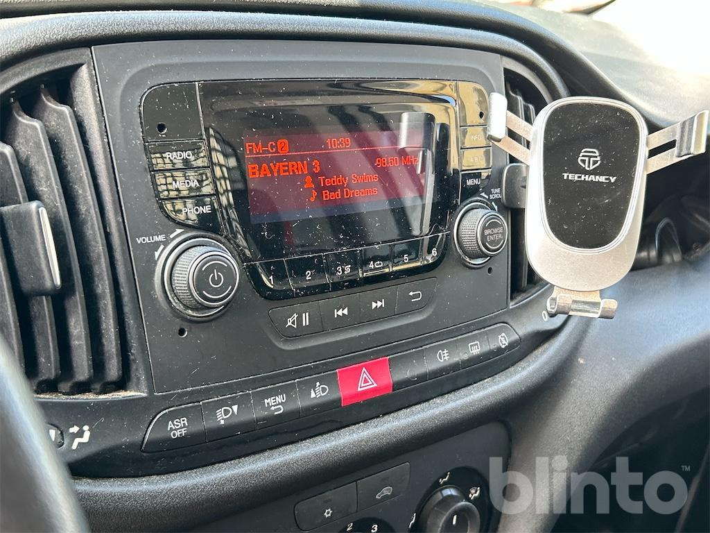 Open body delivery van Fiat Doblo Work Up (2022): picture 34 Open body delivery van Fiat Doblo Work Up (2022): picture 34