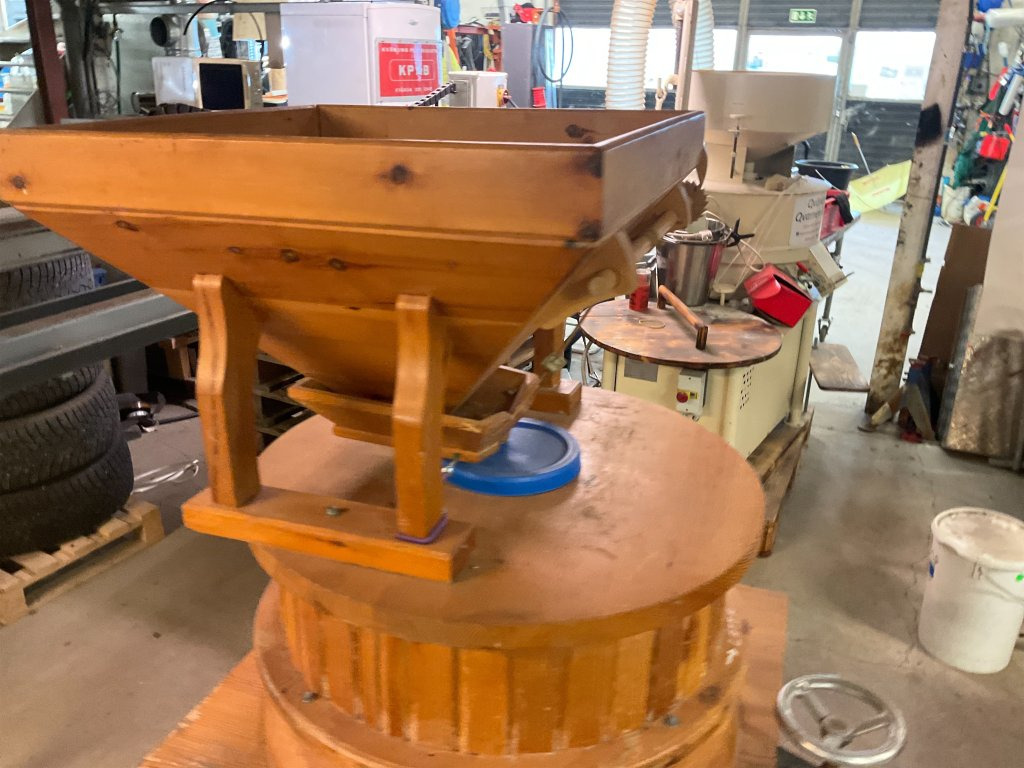 Hefele H500 - Food processing equipment: picture 3 Hefele H500 - Food processing equipment: picture 3