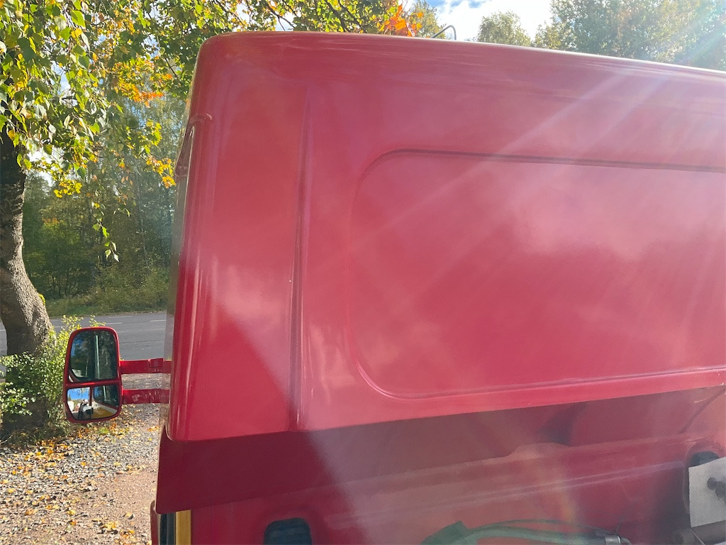 Tow truck IVECO: picture 17