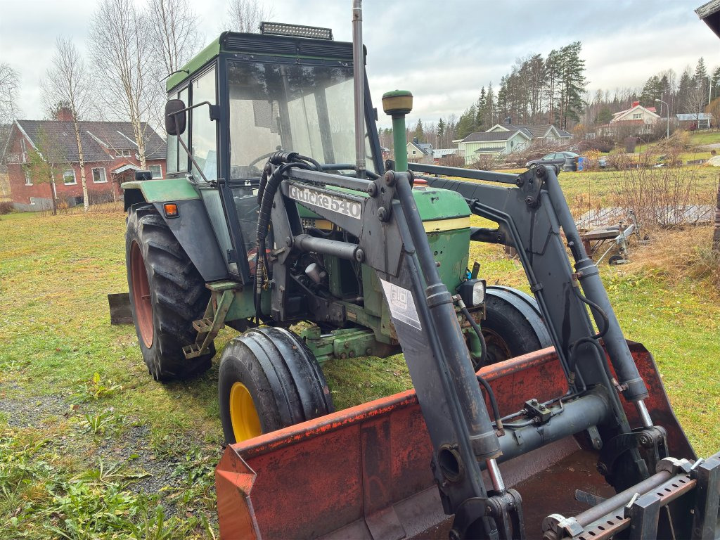 JOHN DEERE 1640 TSS - Farm tractor: picture 3 JOHN DEERE 1640 TSS - Farm tractor: picture 3