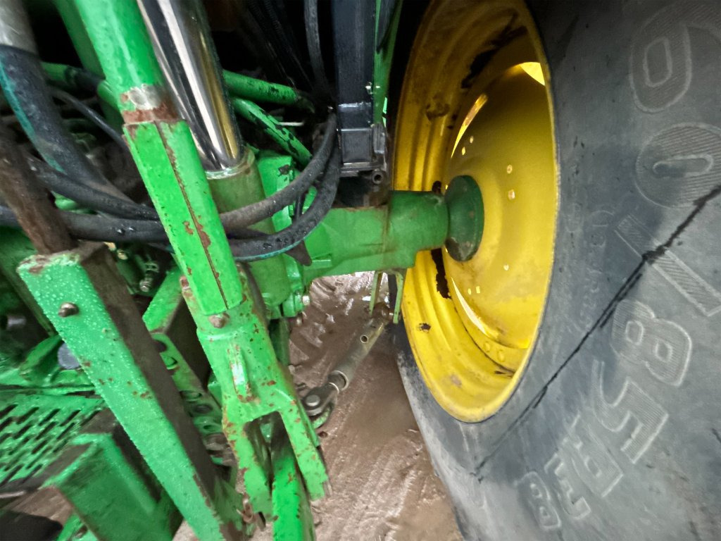 Farm tractor JOHN DEERE 6320E: picture 18