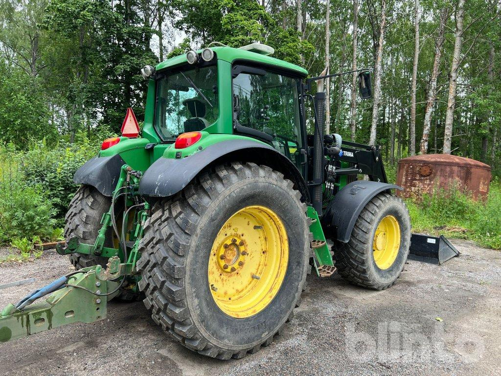 Farm tractor JOHN DEERE 6830 med lastare: picture 8