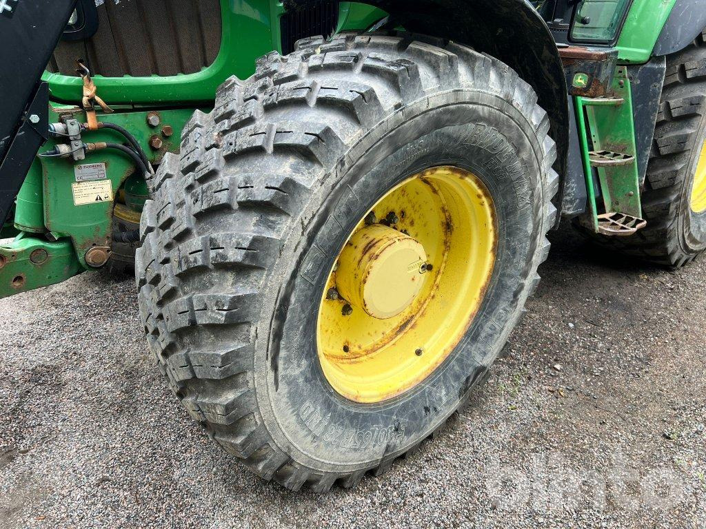 Farm tractor JOHN DEERE 6830 med lastare: picture 42