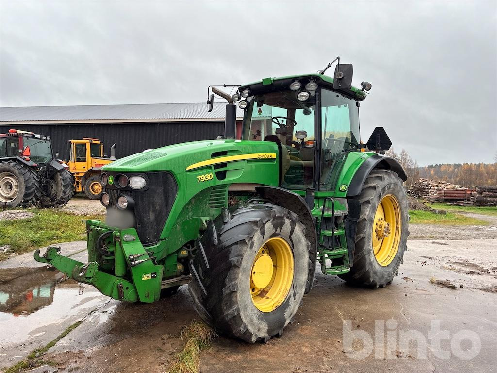 JOHN DEERE 7930 - Farm tractor: picture 1 JOHN DEERE 7930 - Farm tractor: picture 1