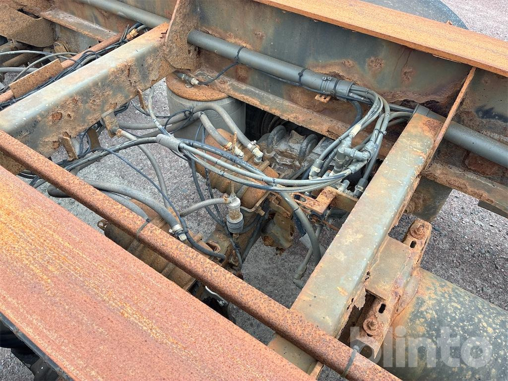 Container transporter/ Swap body trailer KILAFORS SBJB4X-36-130: picture 47