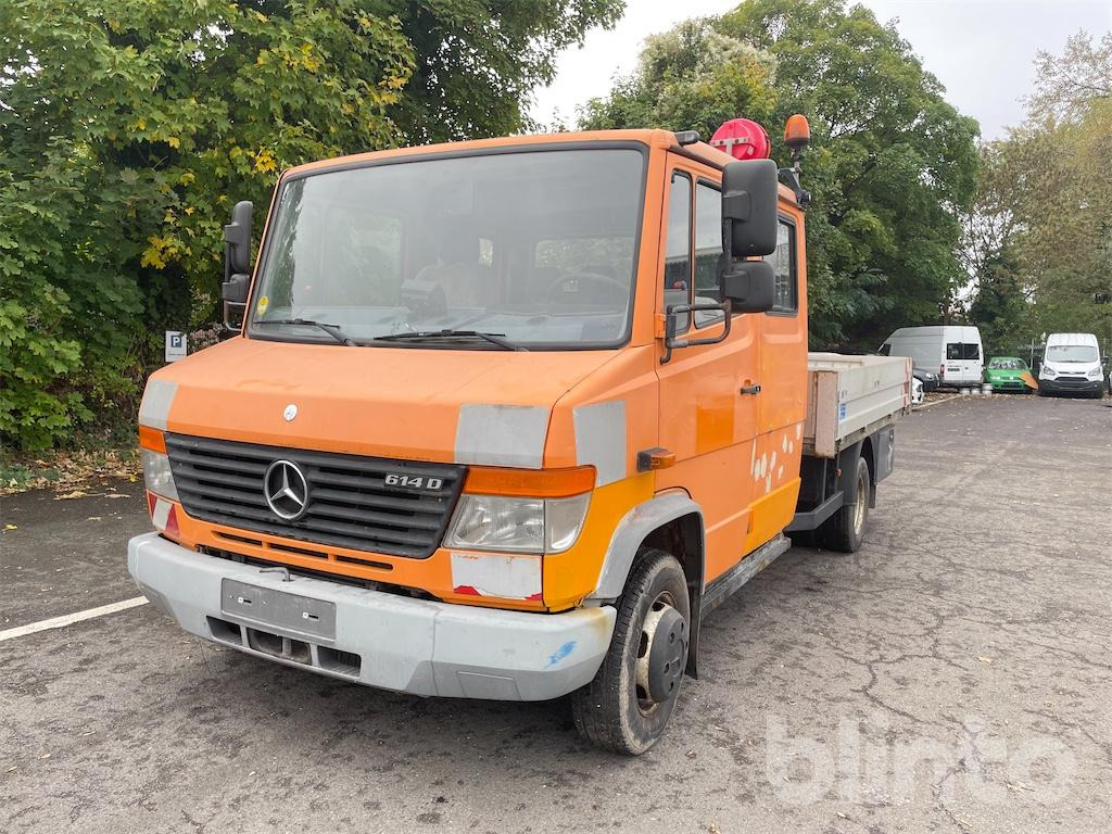 Mercedes Benz Vario 614 D - Open body delivery van, Crew cab van: picture 1 Mercedes Benz Vario 614 D - Open body delivery van, Crew cab van: picture 1