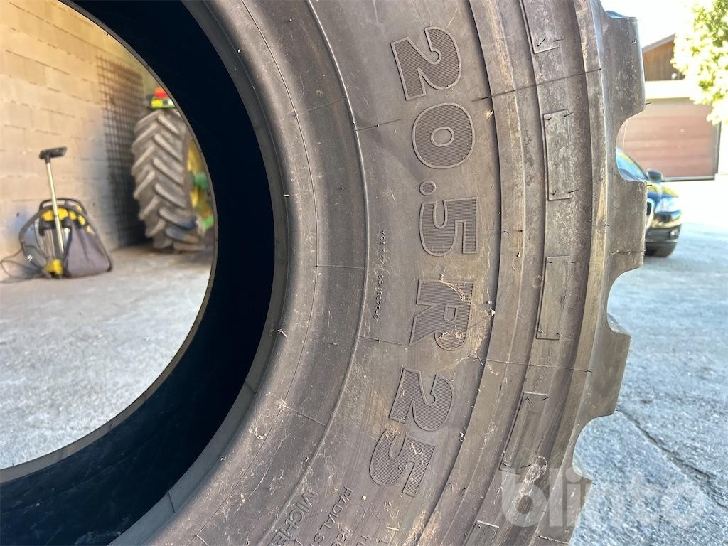 Michelin XHA2 - 20.5R25 - Wheel and tire package for Construction machinery: picture 4 Michelin XHA2 - 20.5R25 - Wheel and tire package for Construction machinery: picture 4