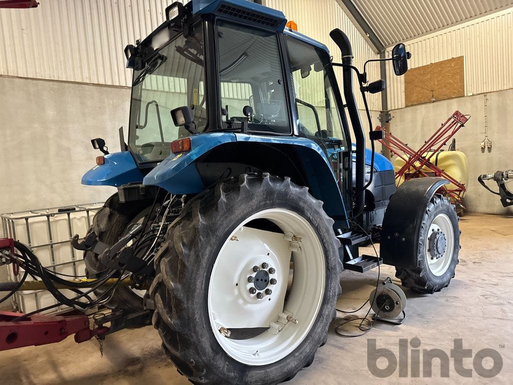 NEW HOLLAND TS 100 - Farm tractor: picture 5 NEW HOLLAND TS 100 - Farm tractor: picture 5