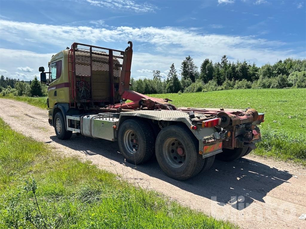SCANIA R124GB6X2NZ470 - Hook lift truck: picture 5 SCANIA R124GB6X2NZ470 - Hook lift truck: picture 5