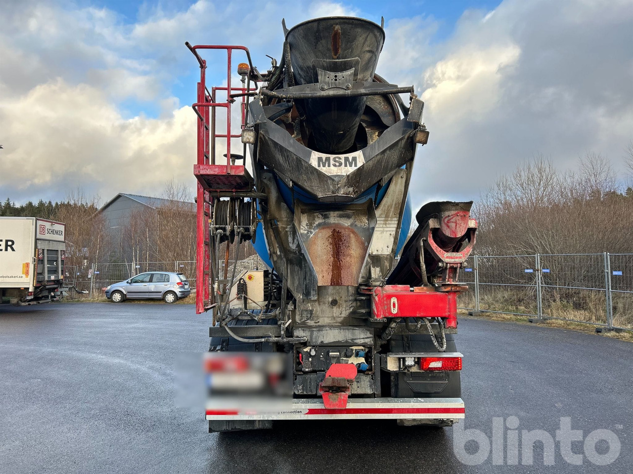 SCANIA R410B 8x4 Betongbil med Lastväxlare CNG Gas - Concrete mixer truck: picture 4 SCANIA R410B 8x4 Betongbil med Lastväxlare CNG Gas - Concrete mixer truck: picture 4