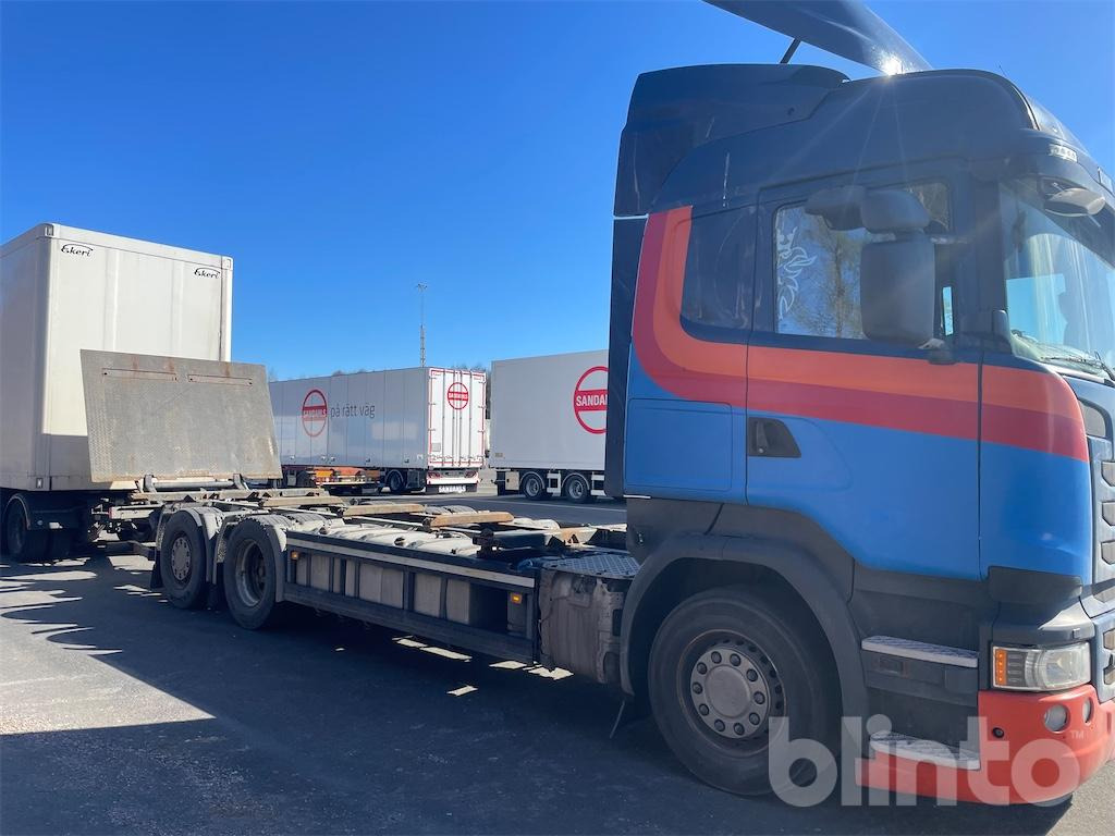 SCANIA R490LB6X2*4MNB - Container transporter/ Swap body truck: picture 2 SCANIA R490LB6X2*4MNB - Container transporter/ Swap body truck: picture 2