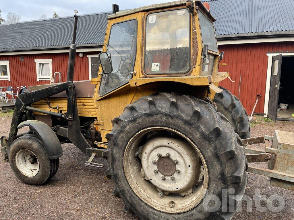 VALMET 703 - Farm tractor: picture 5 VALMET 703 - Farm tractor: picture 5