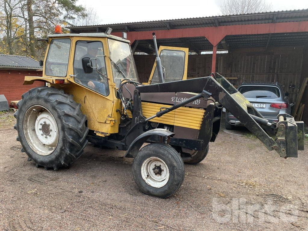 VALMET 703 - Farm tractor: picture 2 VALMET 703 - Farm tractor: picture 2