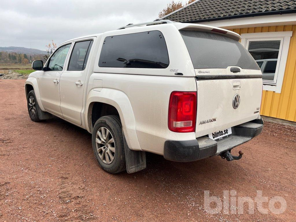 Pickup truck VOLKSWAGEN AMAROK 3.0 V6 TDI: picture 7