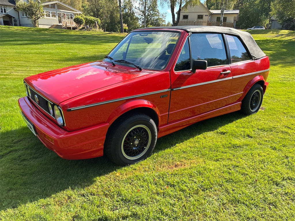 VOLKSWAGEN GOLF GLS CABR - Car: picture 1 VOLKSWAGEN GOLF GLS CABR - Car: picture 1