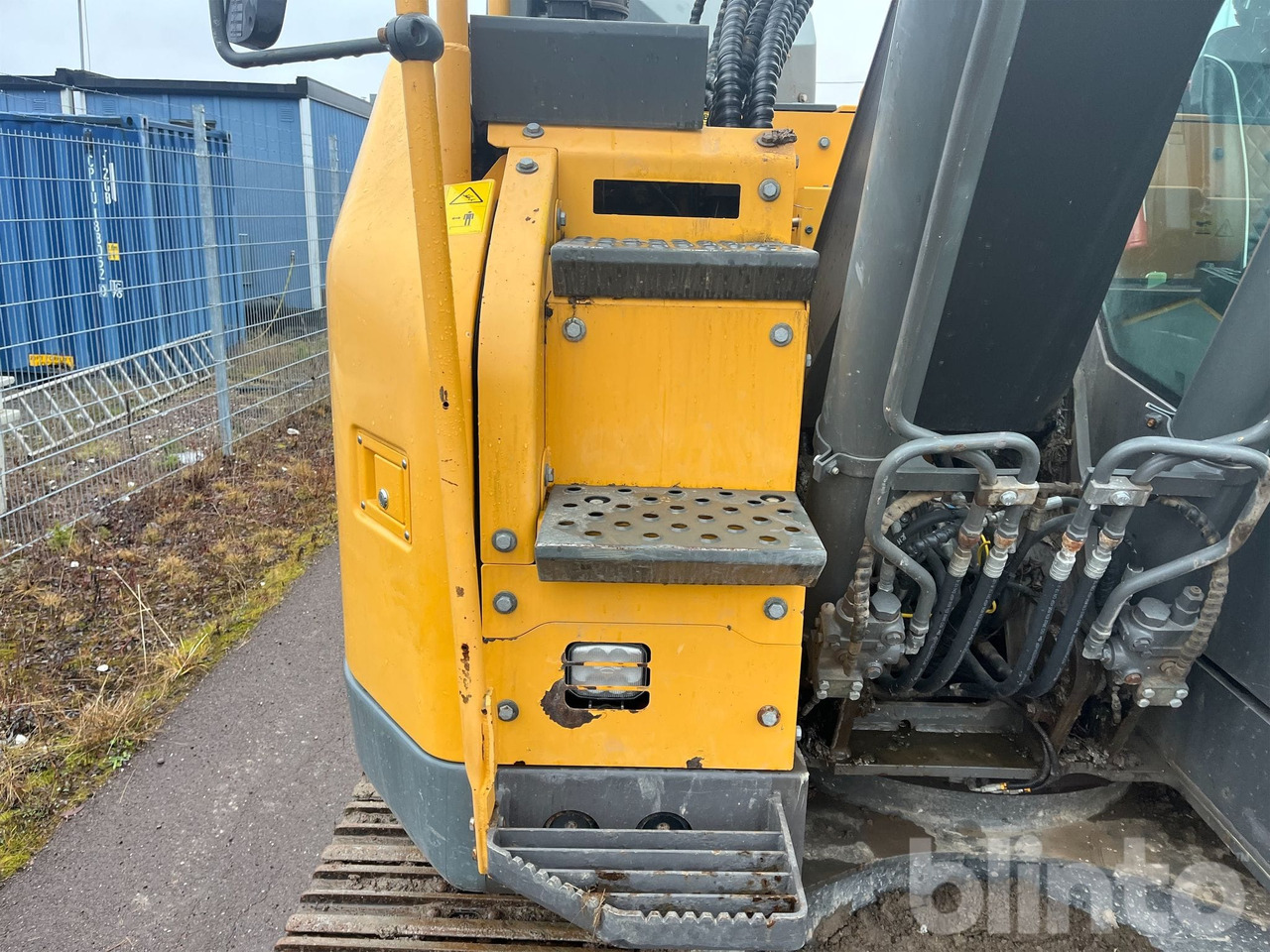 Crawler excavator Volvo ECR145EL: picture 45