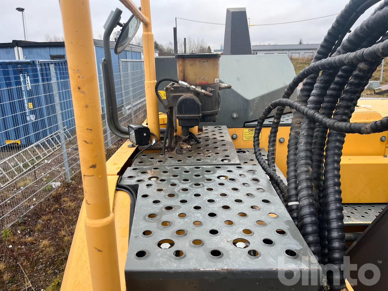 Crawler excavator Volvo ECR145EL: picture 46