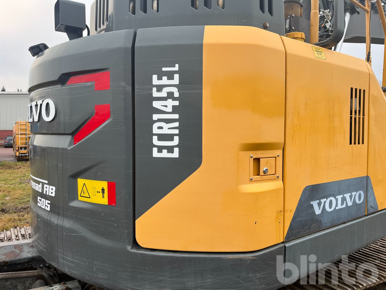 Crawler excavator Volvo ECR145EL: picture 37
