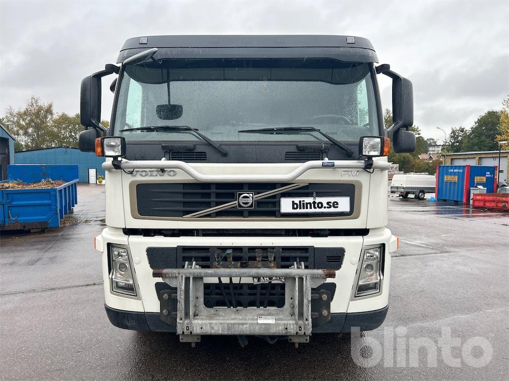 Volvo FM440 6x2 Roadex - Hook lift truck: picture 2 Volvo FM440 6x2 Roadex - Hook lift truck: picture 2