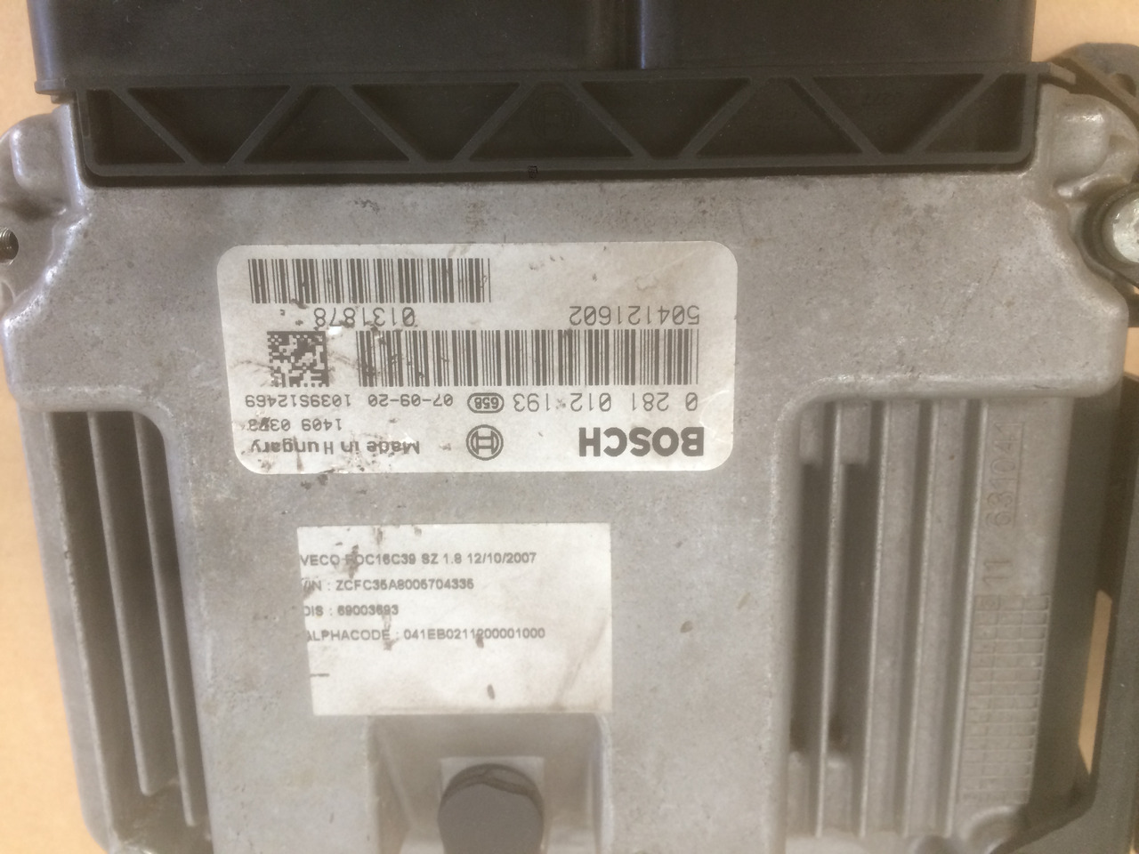 CENTRALINA MOTORE IVECO DAILY - ECU: picture 2 CENTRALINA MOTORE IVECO DAILY - ECU: picture 2