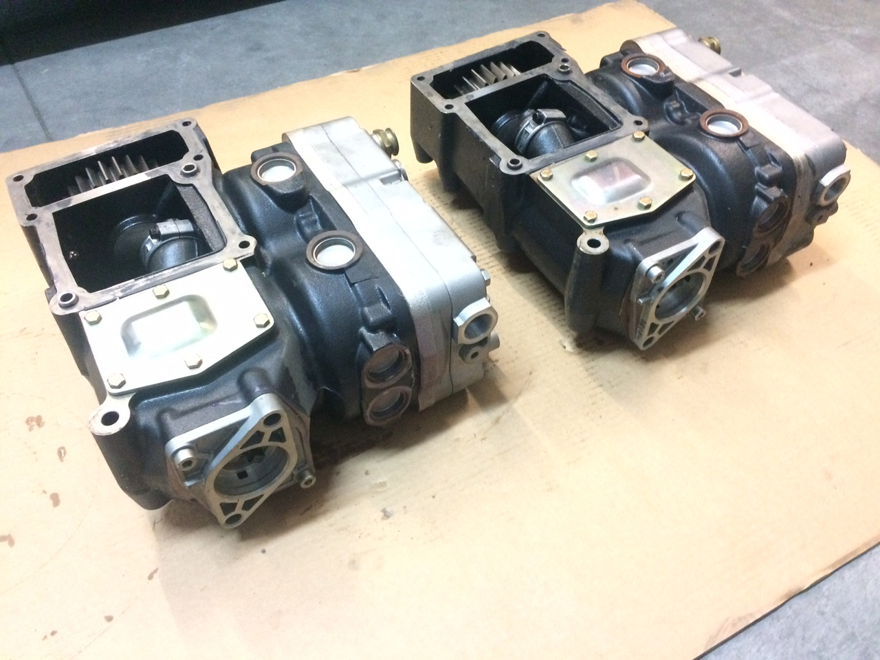 COMPRESSORE ARIA MAN 51541007114 - Air compressor: picture 3 COMPRESSORE ARIA MAN 51541007114 - Air compressor: picture 3