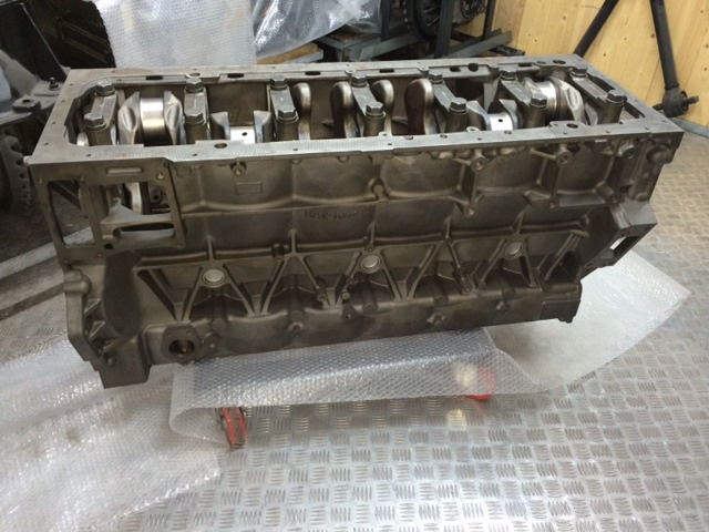 KIT BASAMENTO + ALBERO MOTORE MAN D2066 - Crankcase for Truck: picture 1 KIT BASAMENTO + ALBERO MOTORE MAN D2066 - Crankcase for Truck: picture 1