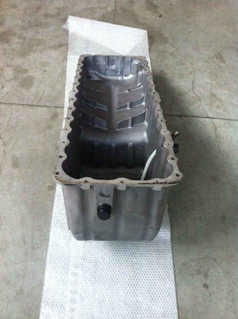 MERCEDES A4570142902 - COPPA OLIO MOTORE MERCEDES OM457 - Oil pan for Truck: picture 4 MERCEDES A4570142902 - COPPA OLIO MOTORE MERCEDES OM457 - Oil pan for Truck: picture 4