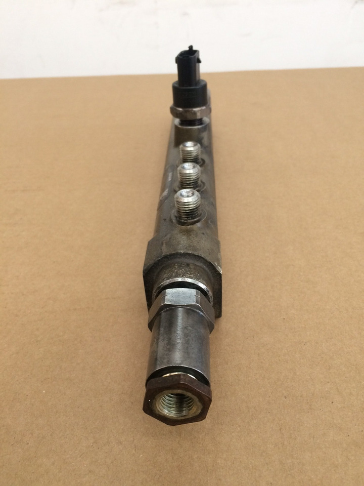 TUBO PRESSIONE COMMON RAIL MAN 51103116062 - Fuel processing/ Fuel delivery: picture 5 TUBO PRESSIONE COMMON RAIL MAN 51103116062 - Fuel processing/ Fuel delivery: picture 5