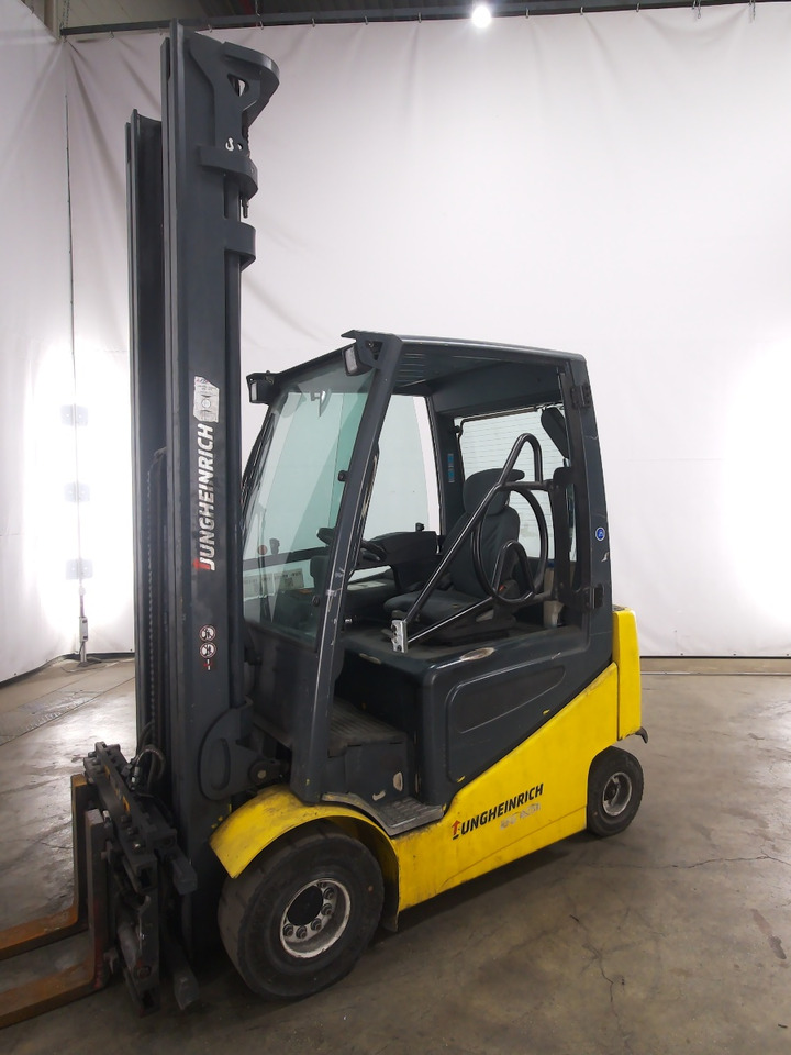 Jungheinrich EFG425 - Electric forklift: picture 1 Jungheinrich EFG425 - Electric forklift: picture 1