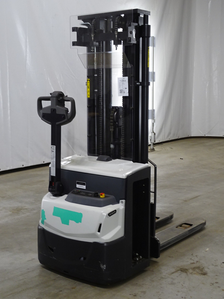 Mitsubishi SBP12N3 - Stacker: picture 2 Mitsubishi SBP12N3 - Stacker: picture 2