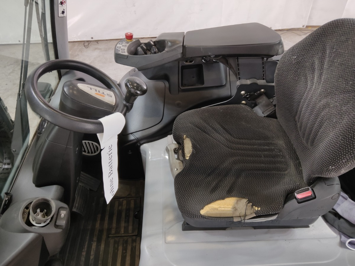 STILL RX60-30 - Electric forklift: picture 3 STILL RX60-30 - Electric forklift: picture 3