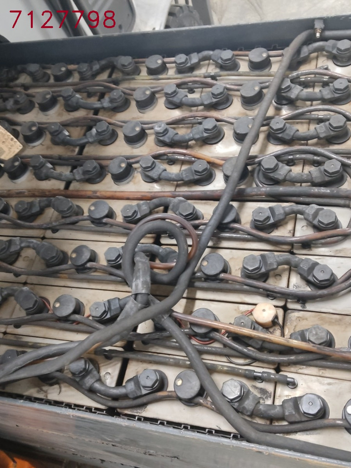 STILL RX60-30 - Electric forklift: picture 4 STILL RX60-30 - Electric forklift: picture 4