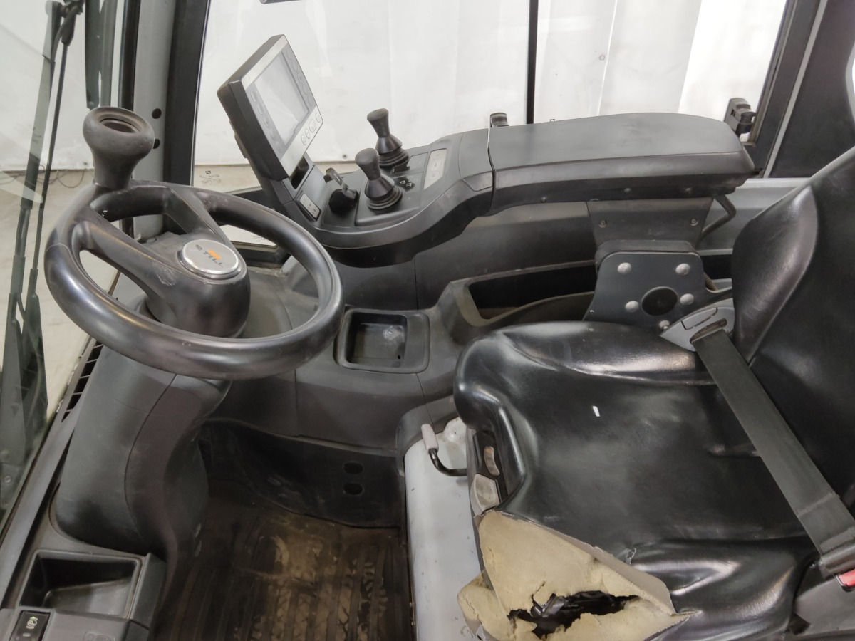 STILL RX60-30L - Electric forklift: picture 3 STILL RX60-30L - Electric forklift: picture 3