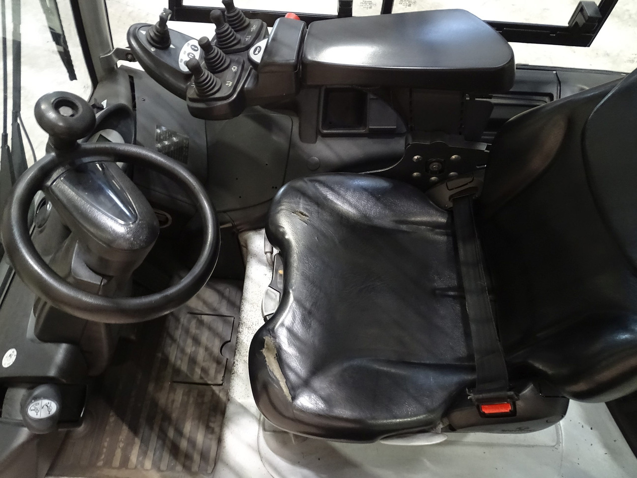 STILL RX60-50/600 - Electric forklift: picture 4 STILL RX60-50/600 - Electric forklift: picture 4