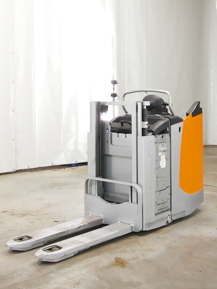 Still EXD-S20 - Stacker: picture 1 Still EXD-S20 - Stacker: picture 1