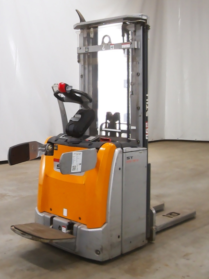 Still EXV-SF14 - Stacker: picture 2 Still EXV-SF14 - Stacker: picture 2