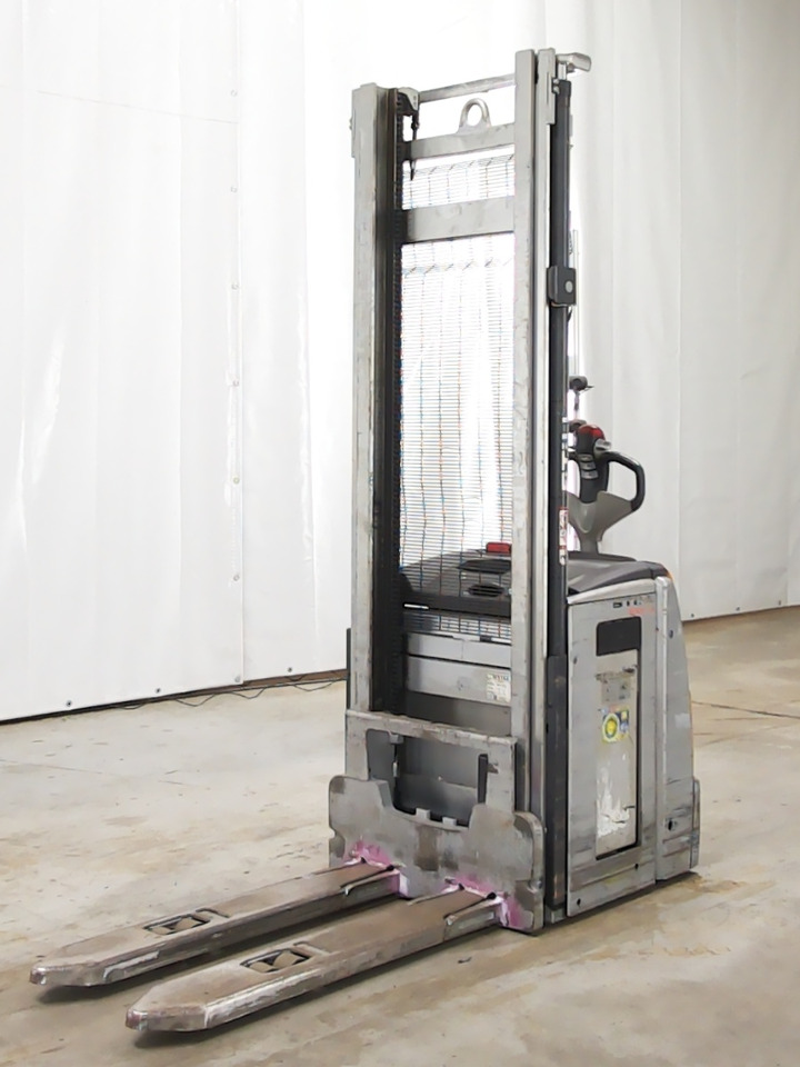 Still EXV16 - Stacker: picture 1 Still EXV16 - Stacker: picture 1