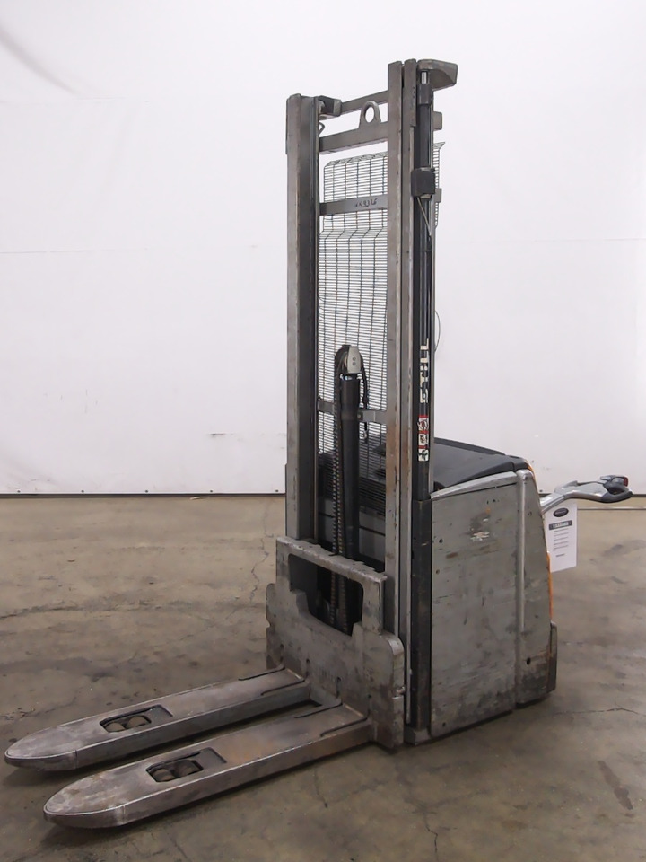 Still EXV20 - Stacker: picture 1 Still EXV20 - Stacker: picture 1