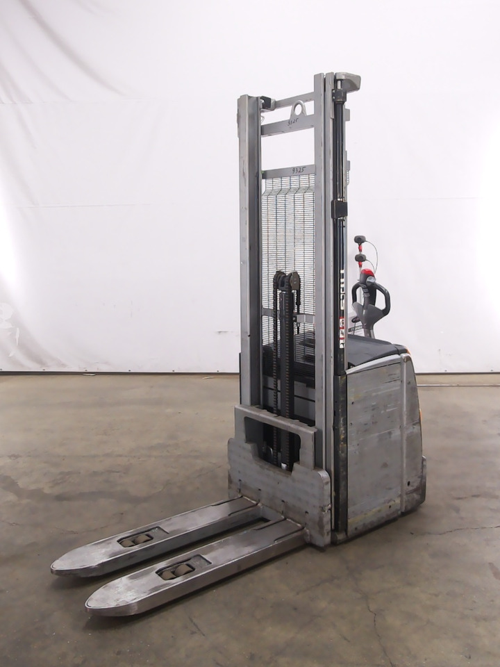 Still EXV20 - Stacker: picture 1 Still EXV20 - Stacker: picture 1